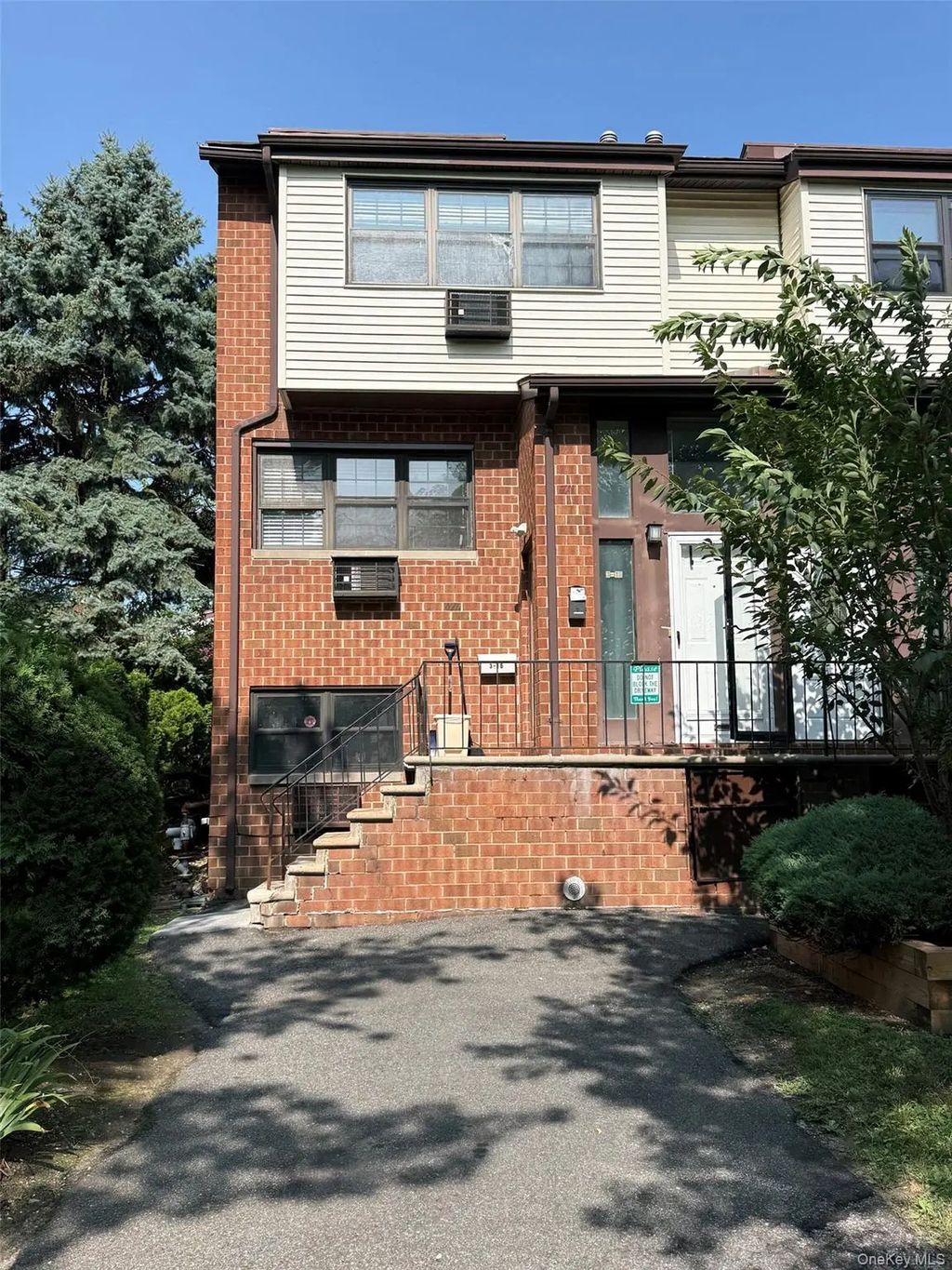 316 121st Street # 72a, College Point