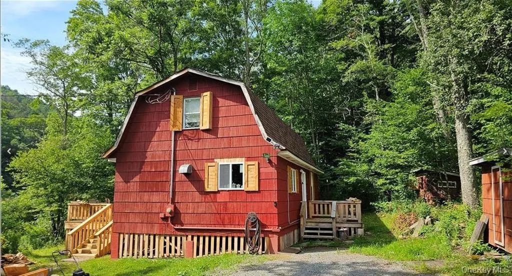9003 County Hwy 28, Long Eddy