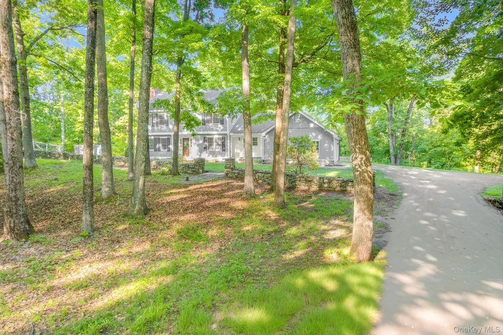 34 Contour Lane, Salt Point