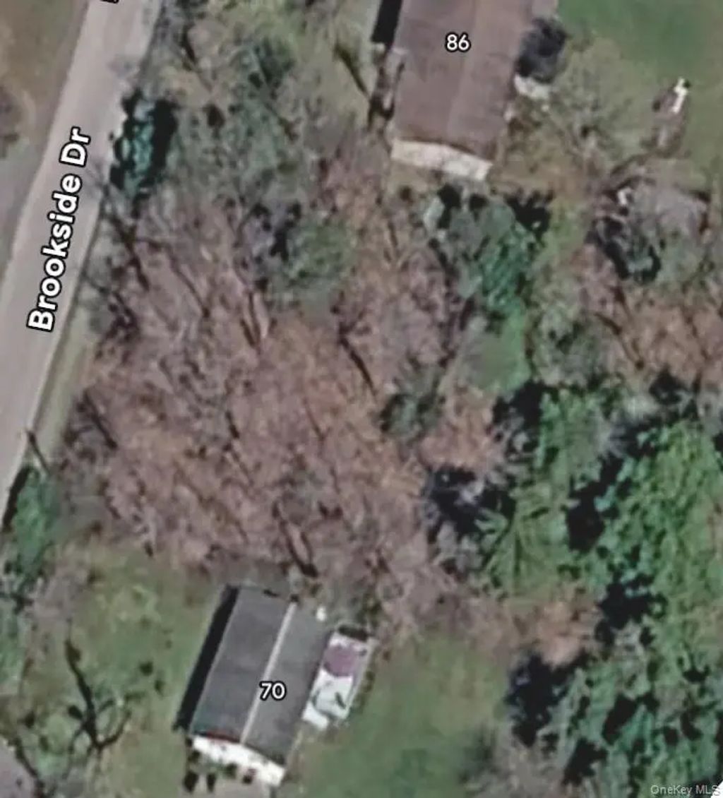 Brookside Drive, Tannersville