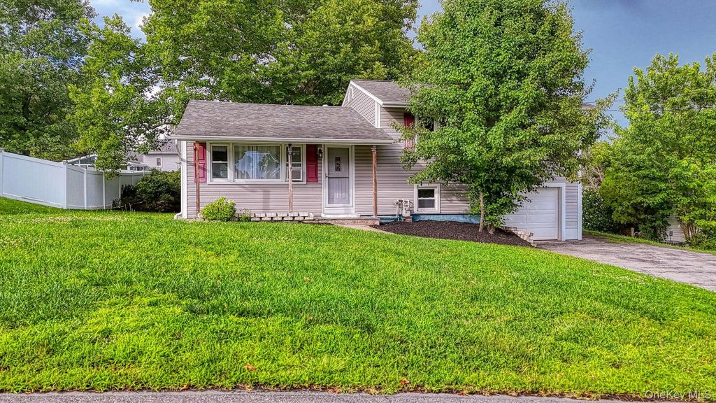 30 Chestnut Avenue, Middletown