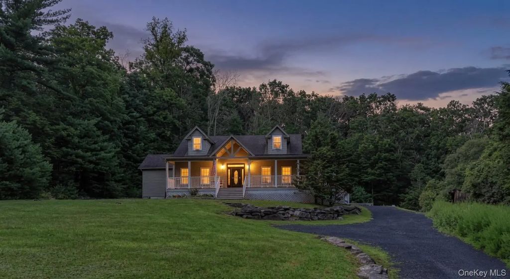 178 Upper Pine Kill Road, Westbrookville