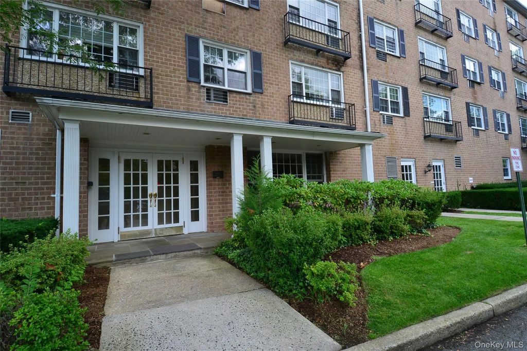 1 Consulate Drive # 3k, Tuckahoe