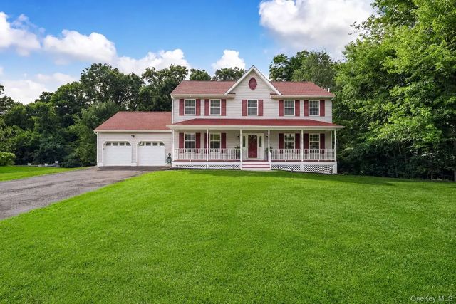 44 Ramblewood Drive, Newburgh