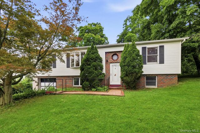 86 Spackenkill Road, Poughkeepsie
