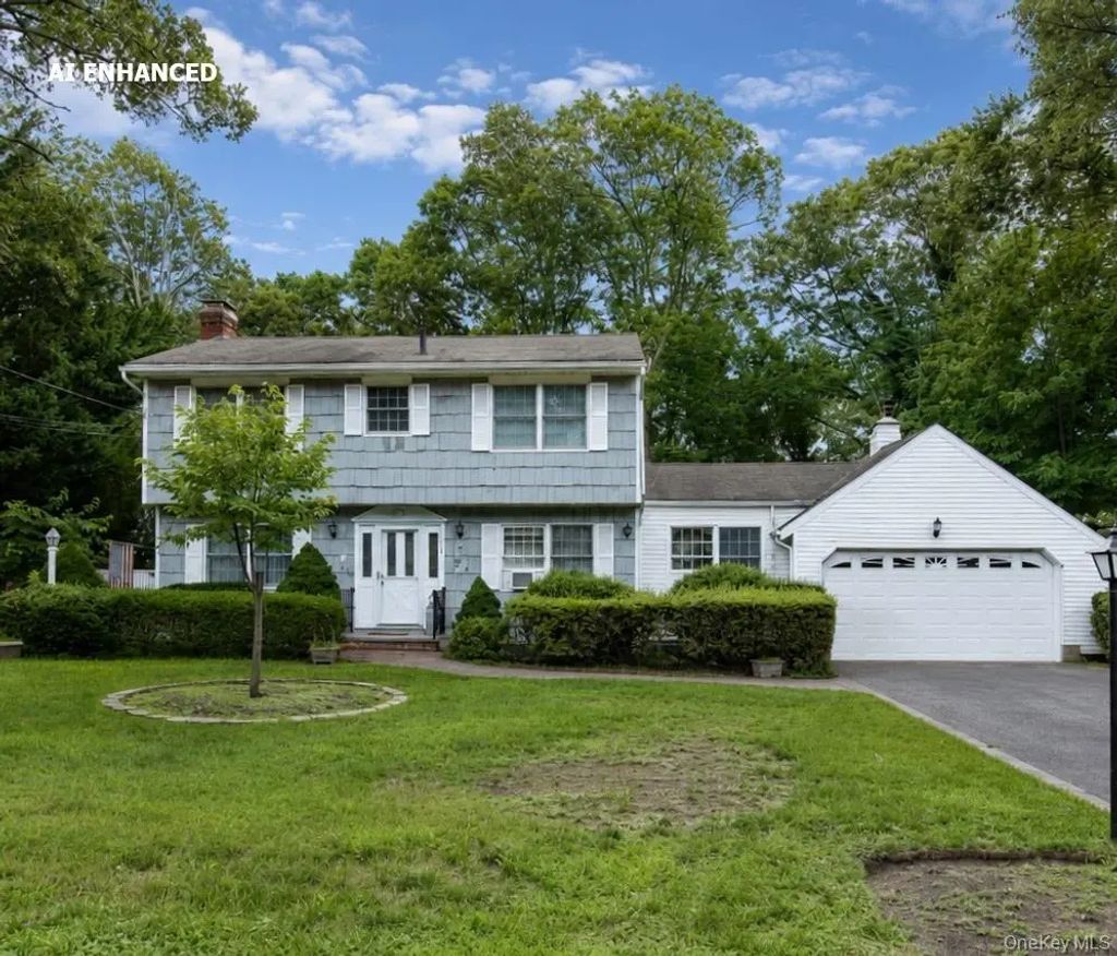 8 Skyview Lane, Stony Brook