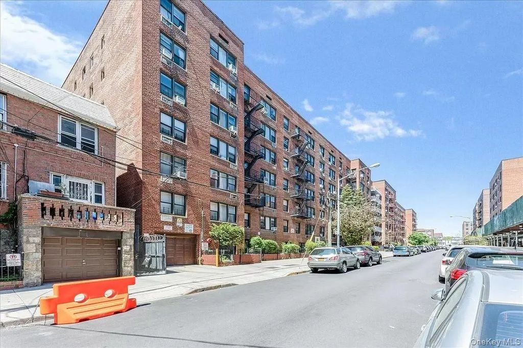 83-25 Vietor Avenue # 5c, Elmhurst
