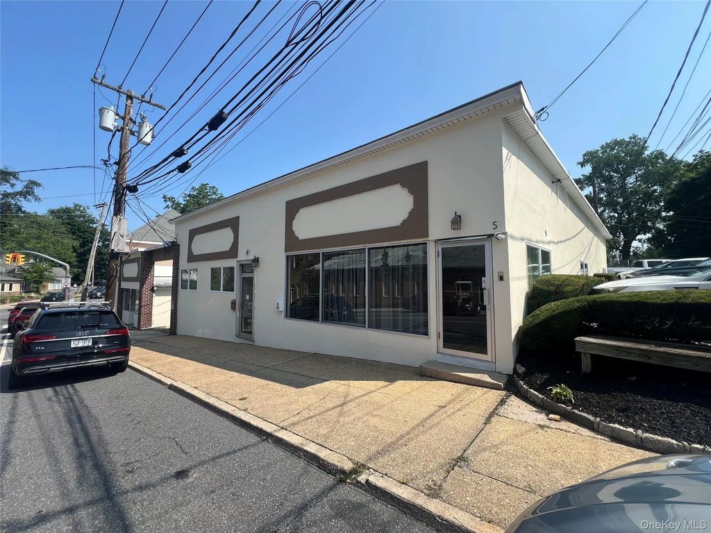 2-8 A Forest Avenue # 5, Glen Cove