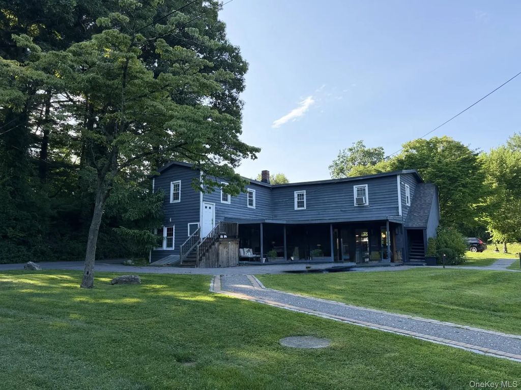 60 Westchester Avenue # #2, Pound Ridge