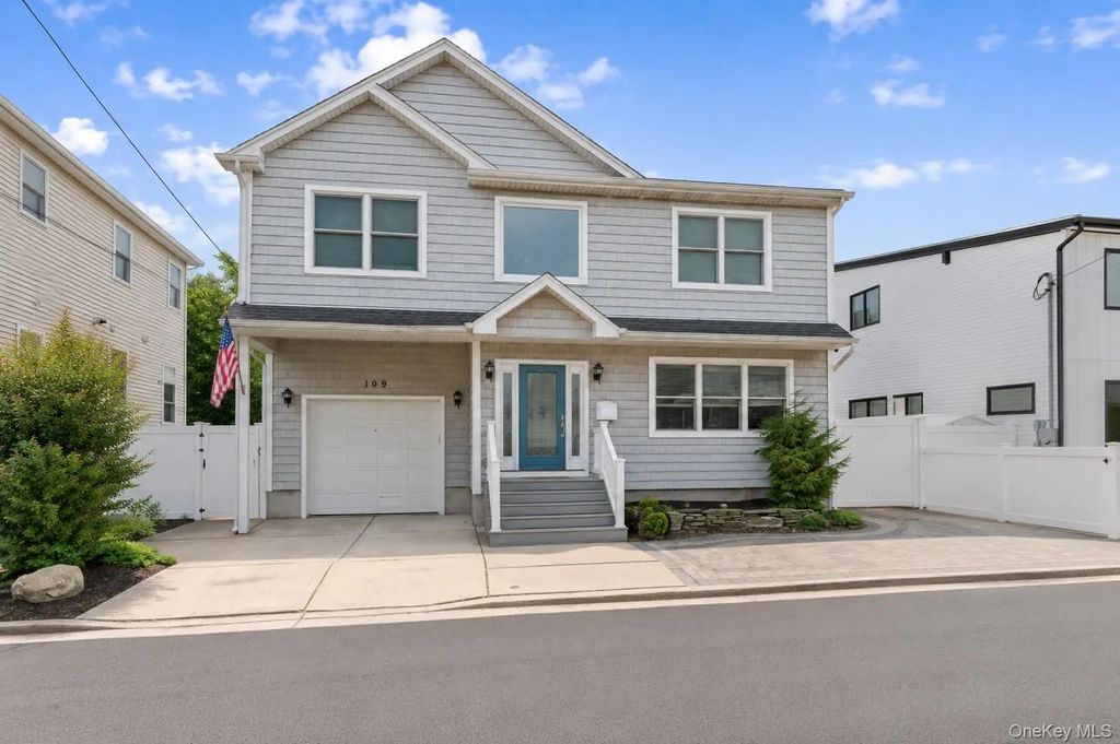 109 Kopf Road, Bellmore