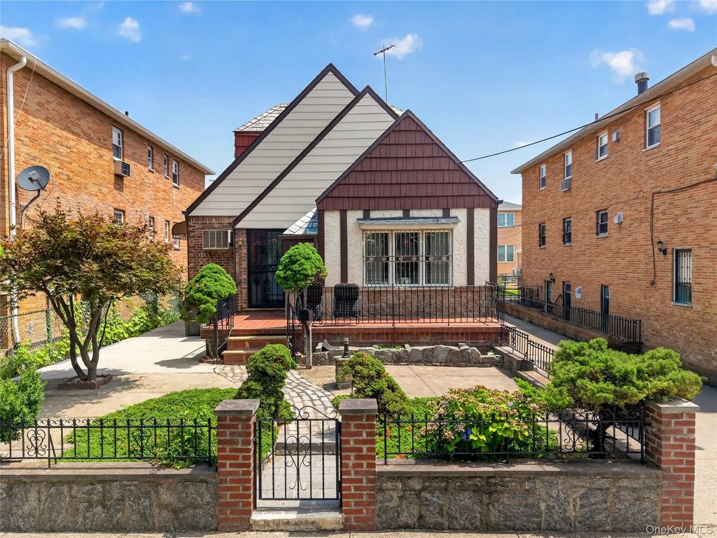 47-39 197th Street, Flushing