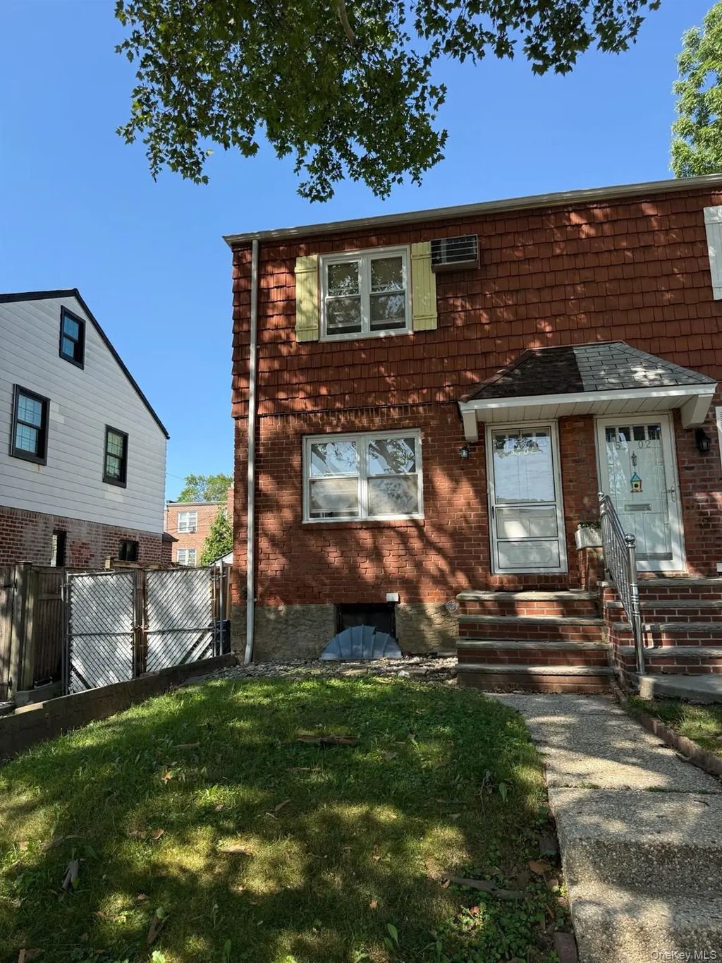56-04 207th Street, Oakland Gardens