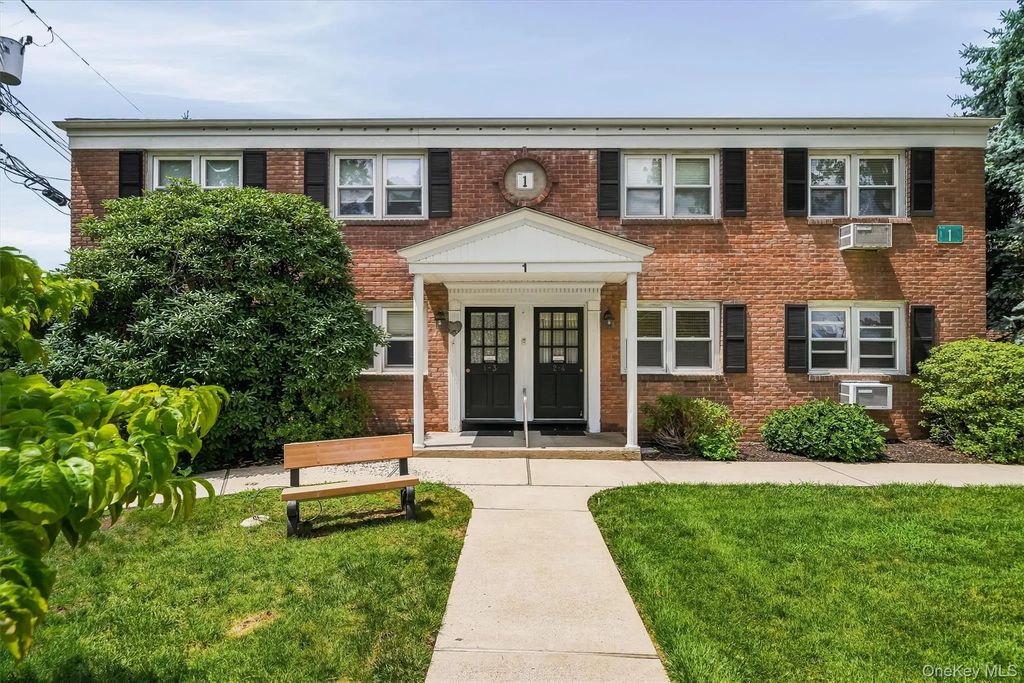 1 Normandy Village # 1, Nanuet