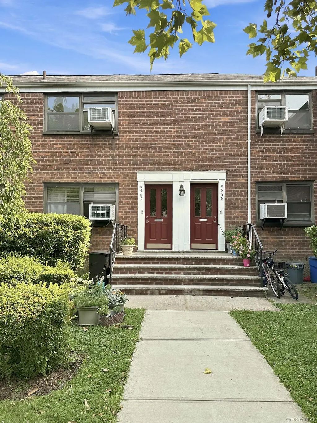 199-08 21st # 1-327, Whitestone