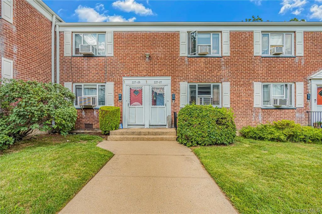 227-07 Hillside Avenue # 516, Queens Village