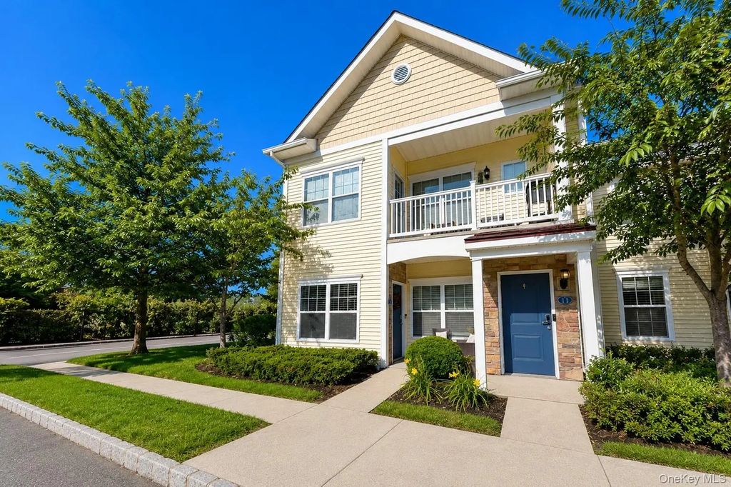 10 Lager Lane, Patchogue