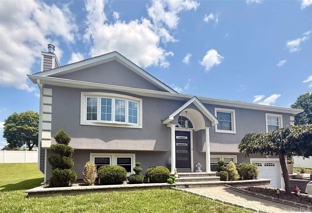 14 Larchwood Drive, Goshen