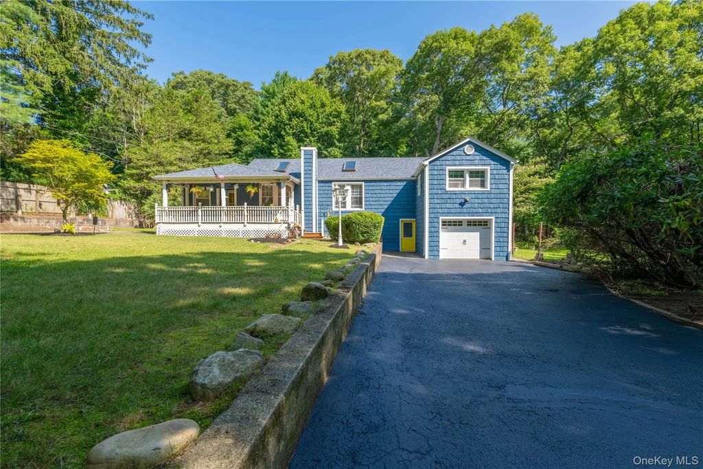5 Cedar Grove Terrace, Middle Island