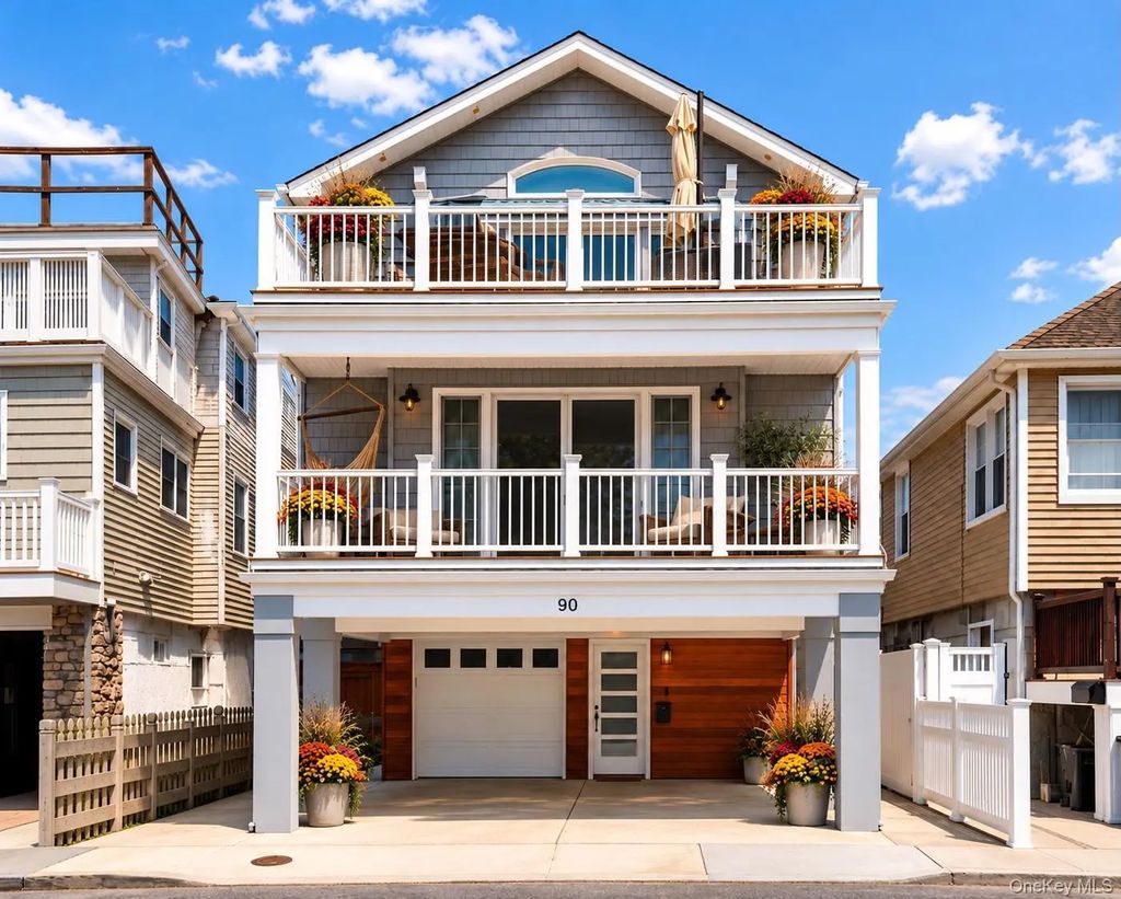 90 Alabama Street, Long Beach
