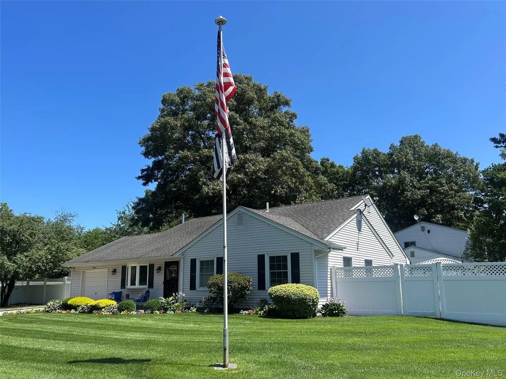 19 Sandpiper Lane, Coram