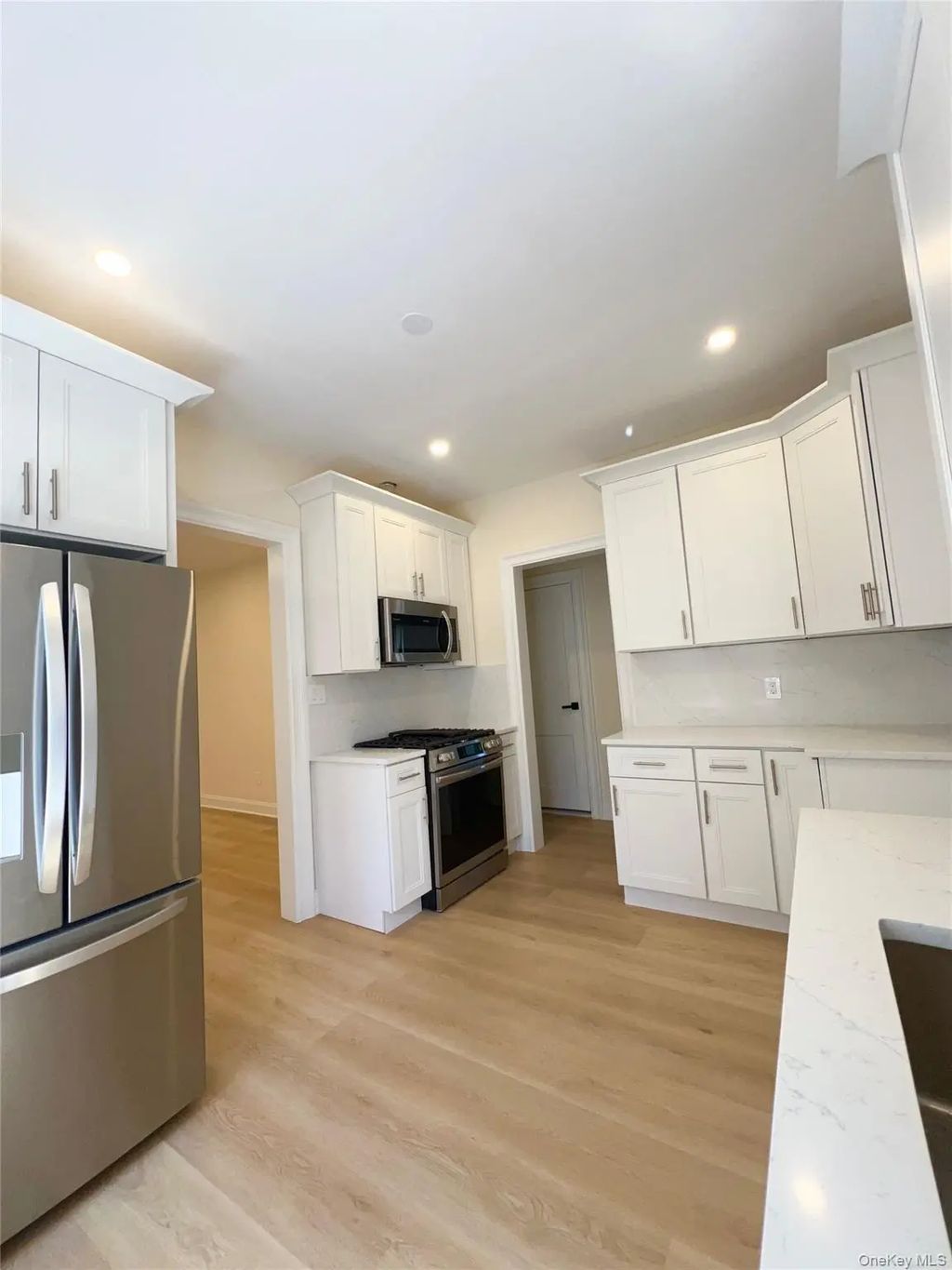 22 Hillcrest Road, Bronxville