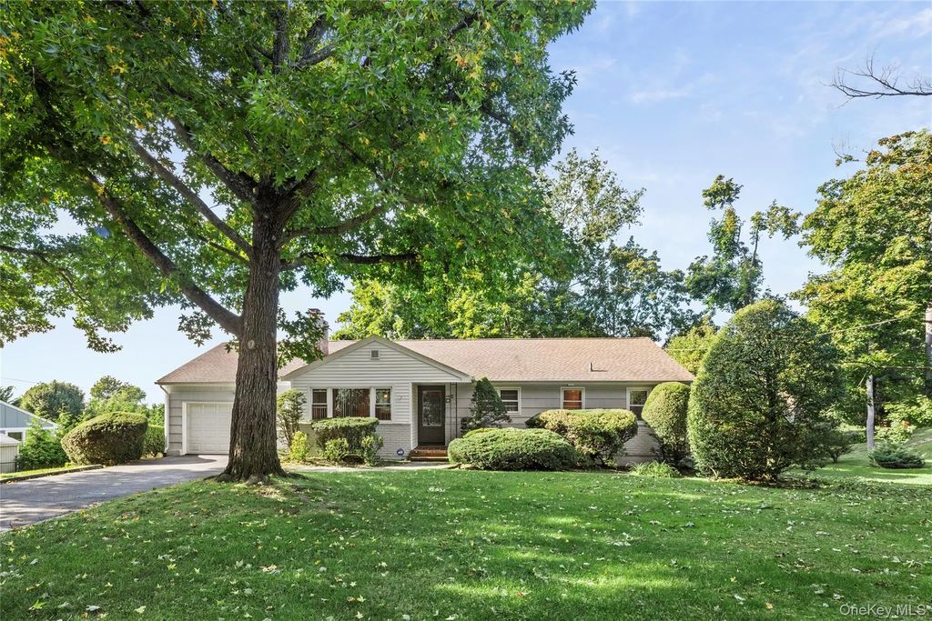 14 Sunview Drive, Glen Cove