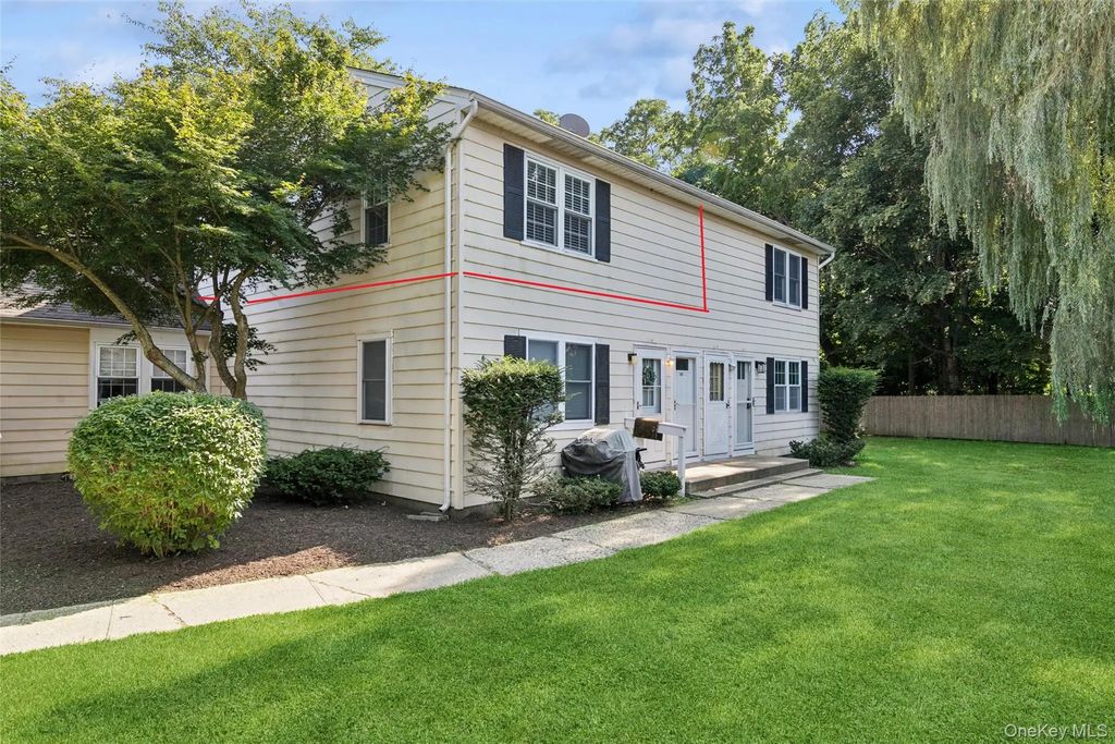 1000 9th Street # L97, Greenport