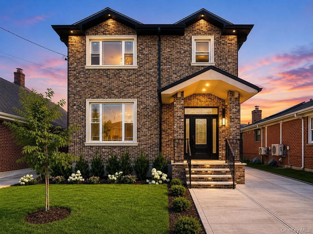172-12 65th Avenue, Fresh Meadows