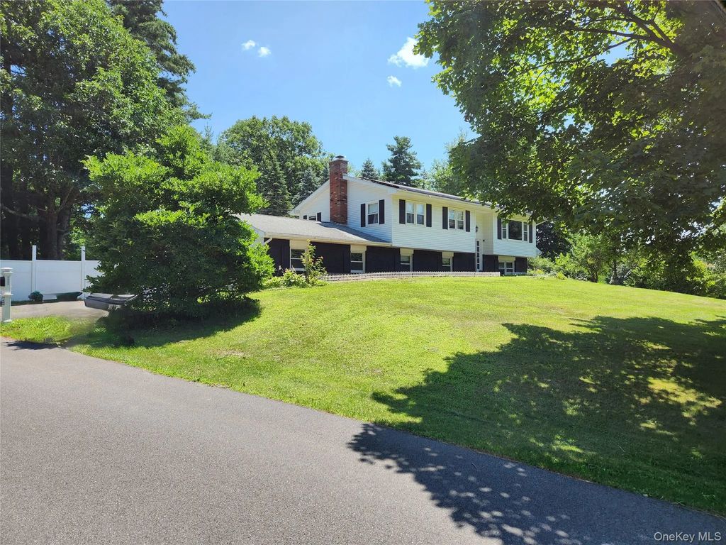 6006 Marion Boulevard, Kinderhook