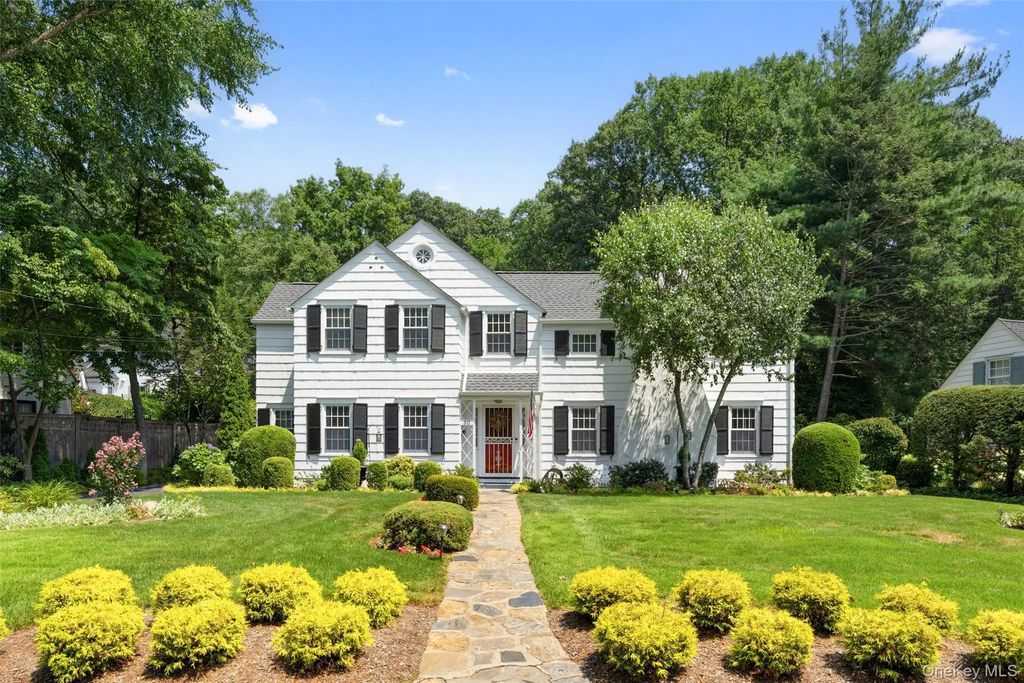 30 Birchbrook Road, Bronxville