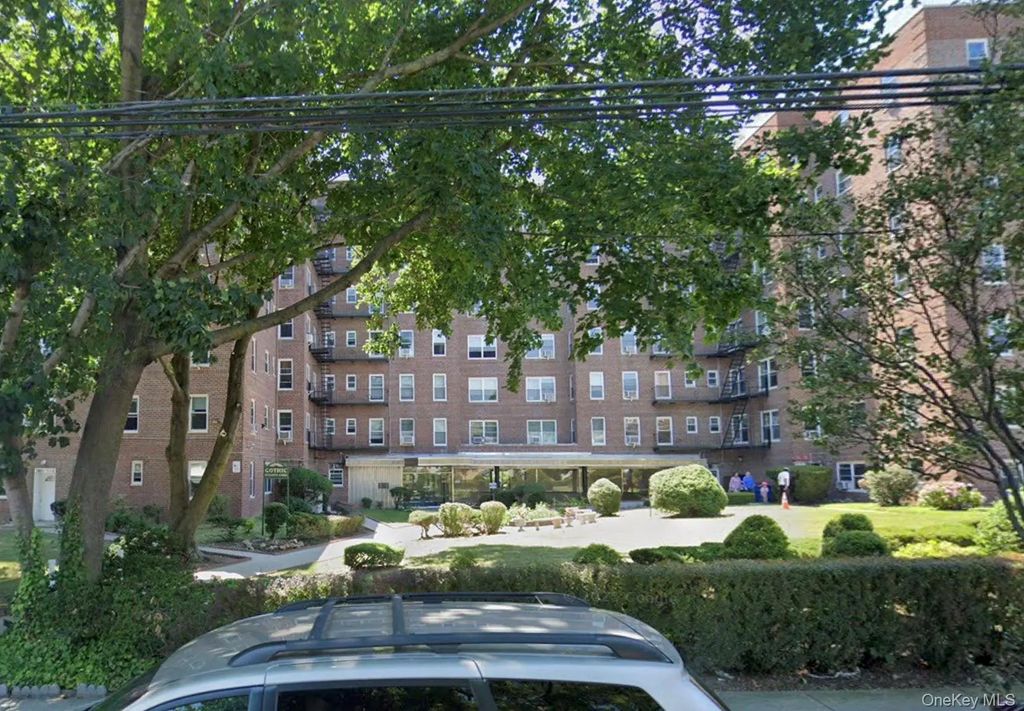 84-50 169th Street # 319, Jamaica