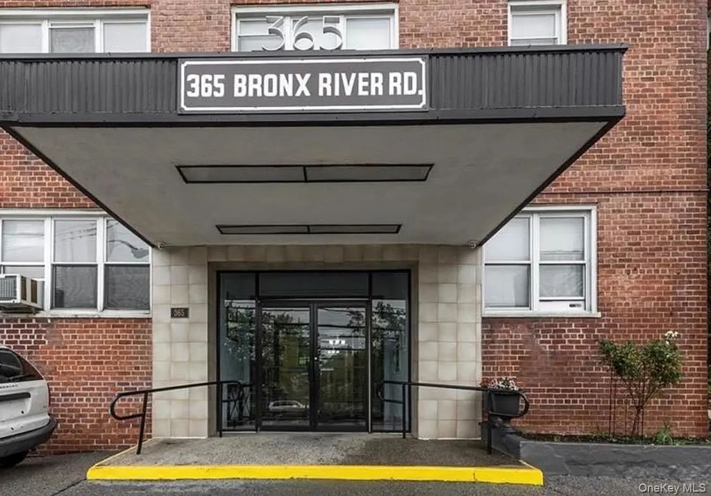 365 Bronx River Road # 4b, Yonkers
