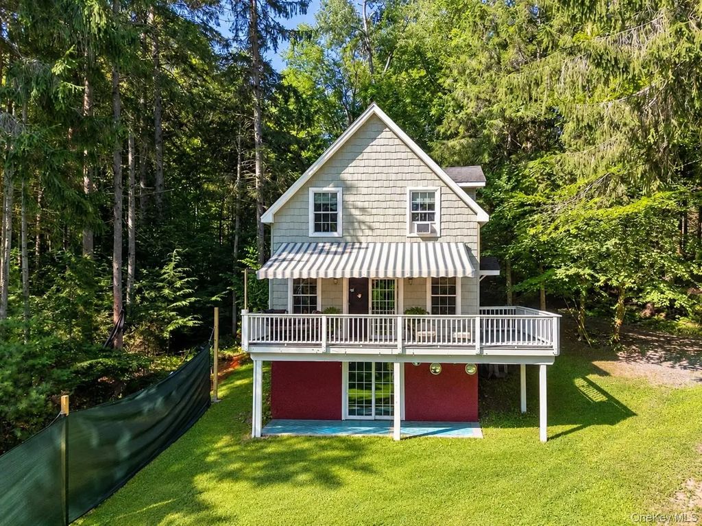 41 West Shore Drive, Deposit