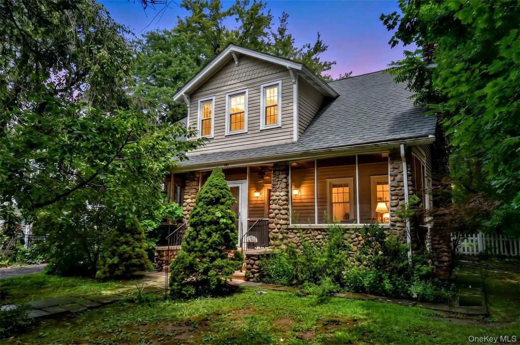 127 Hunt Avenue, Pearl River