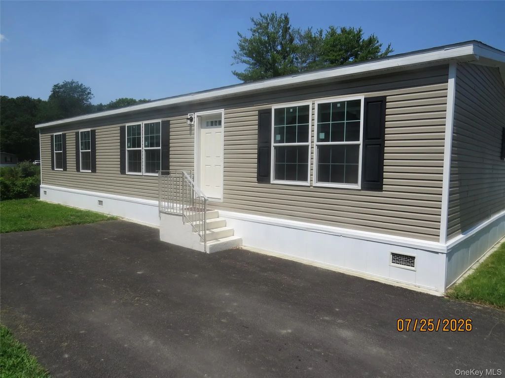723 Beekman Road # 70, Hopewell Junction