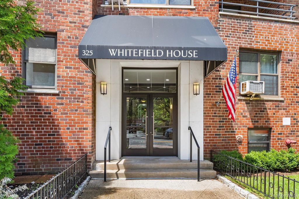 325 Main Street # 1j, White Plains