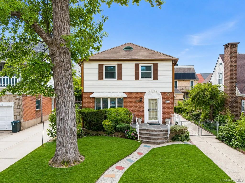 76-26 176th Street, Fresh Meadows