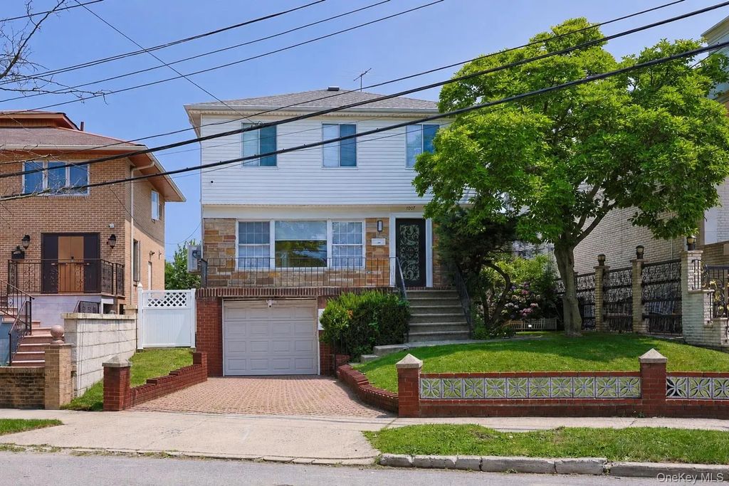 10-07 141st Street, Whitestone