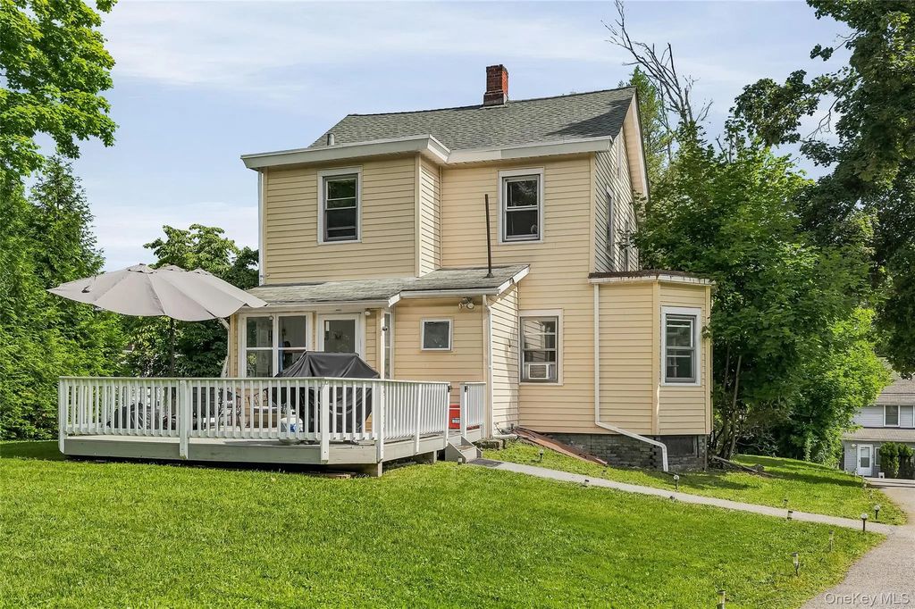 10 Park Avenue, Highland Mills