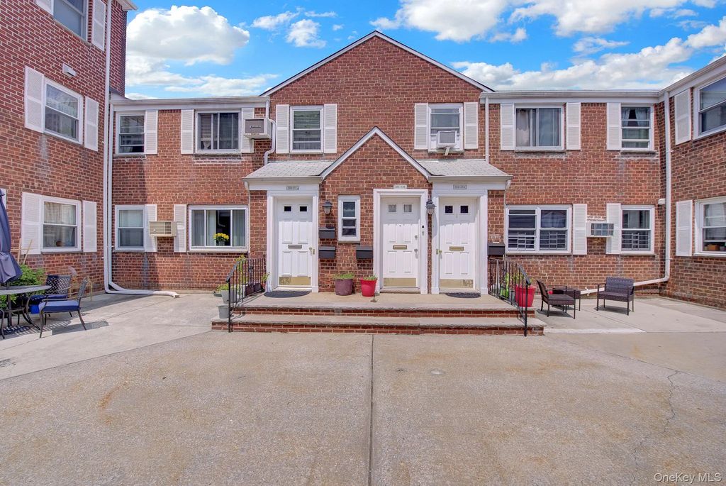 254-13a 74th Avenue # Gv64-h4-1160, Glen Oaks