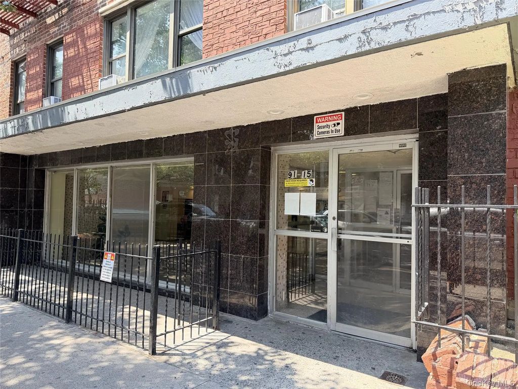 91-15 Lamont Avenue # 7j, Elmhurst