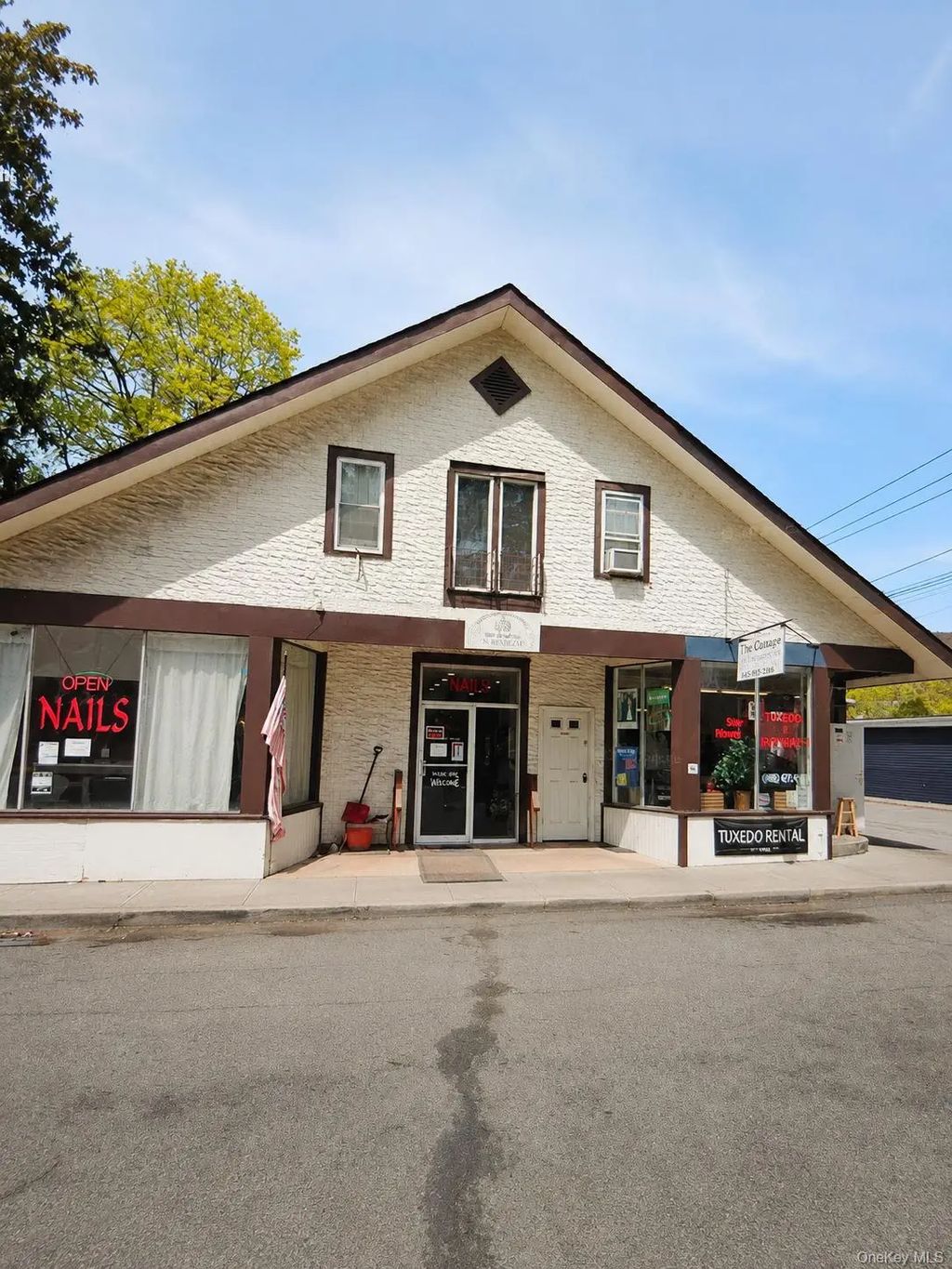 65 Windermere Avenue, Greenwood Lake