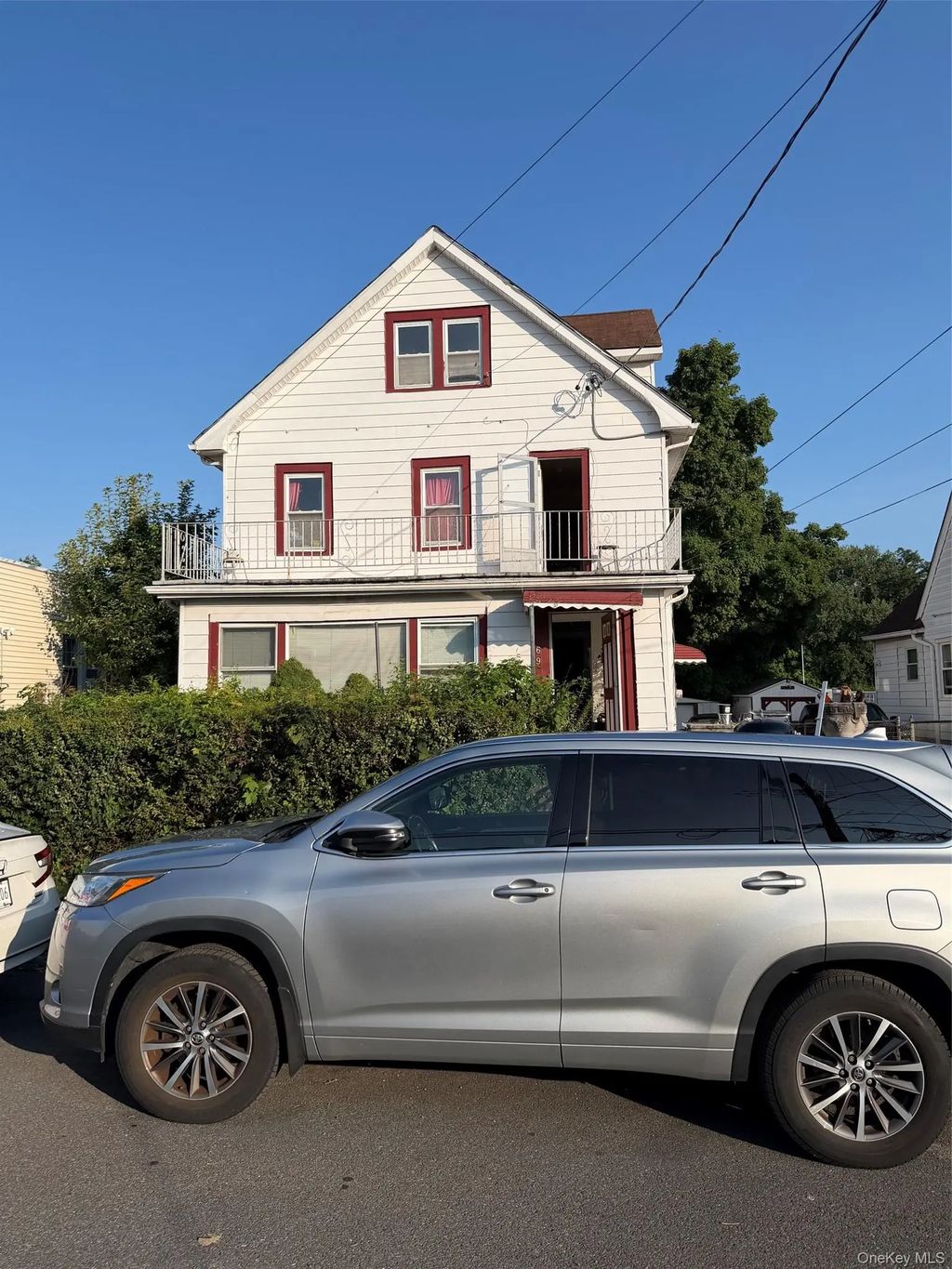 69 Pleasant Street, New Rochelle