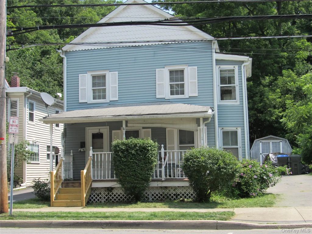 151 Main Street, Chester