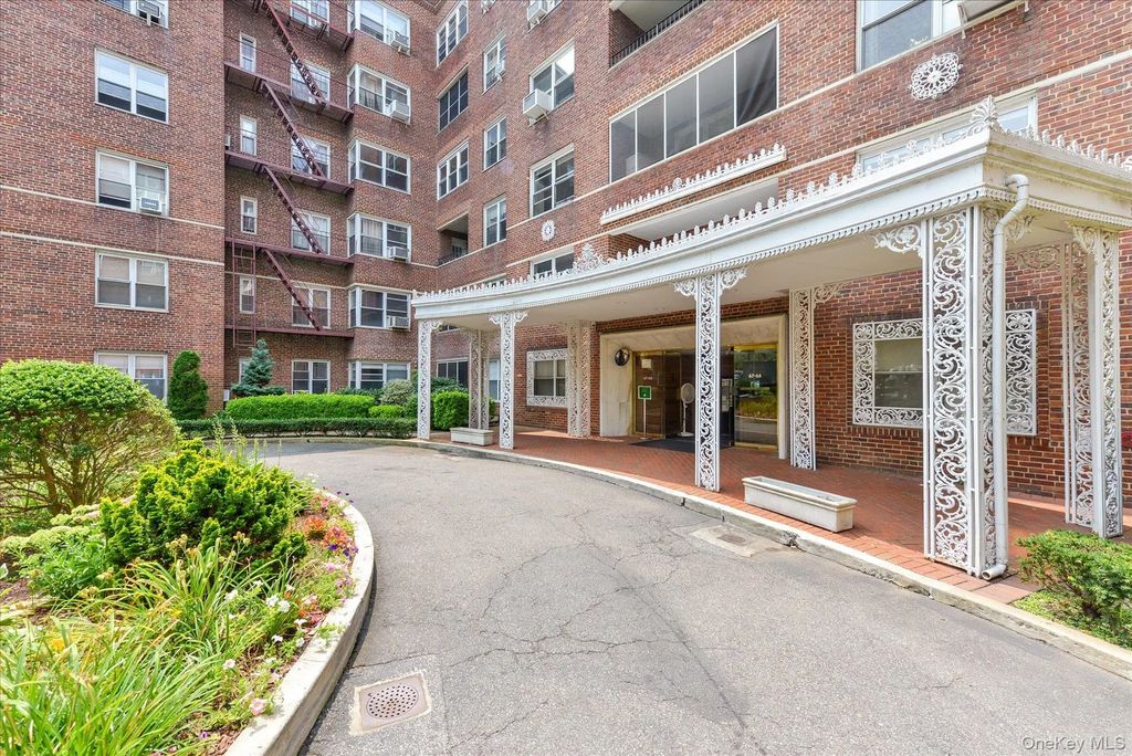 67-66 108th Street # #c61, Forest Hills