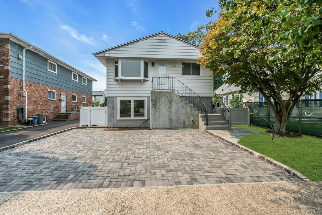 69 Edgewood Road # B, Port Washington