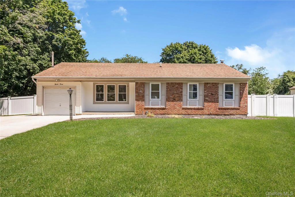 93 Raynor Road, Ridge