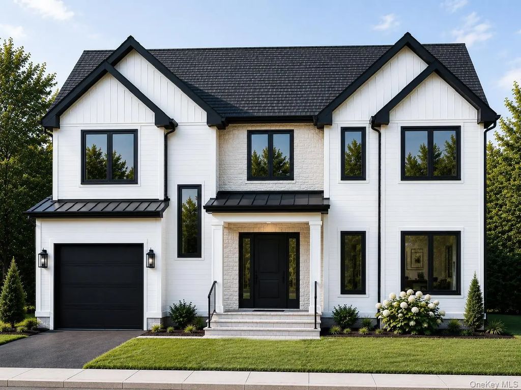 101 Home Street, Bellmore