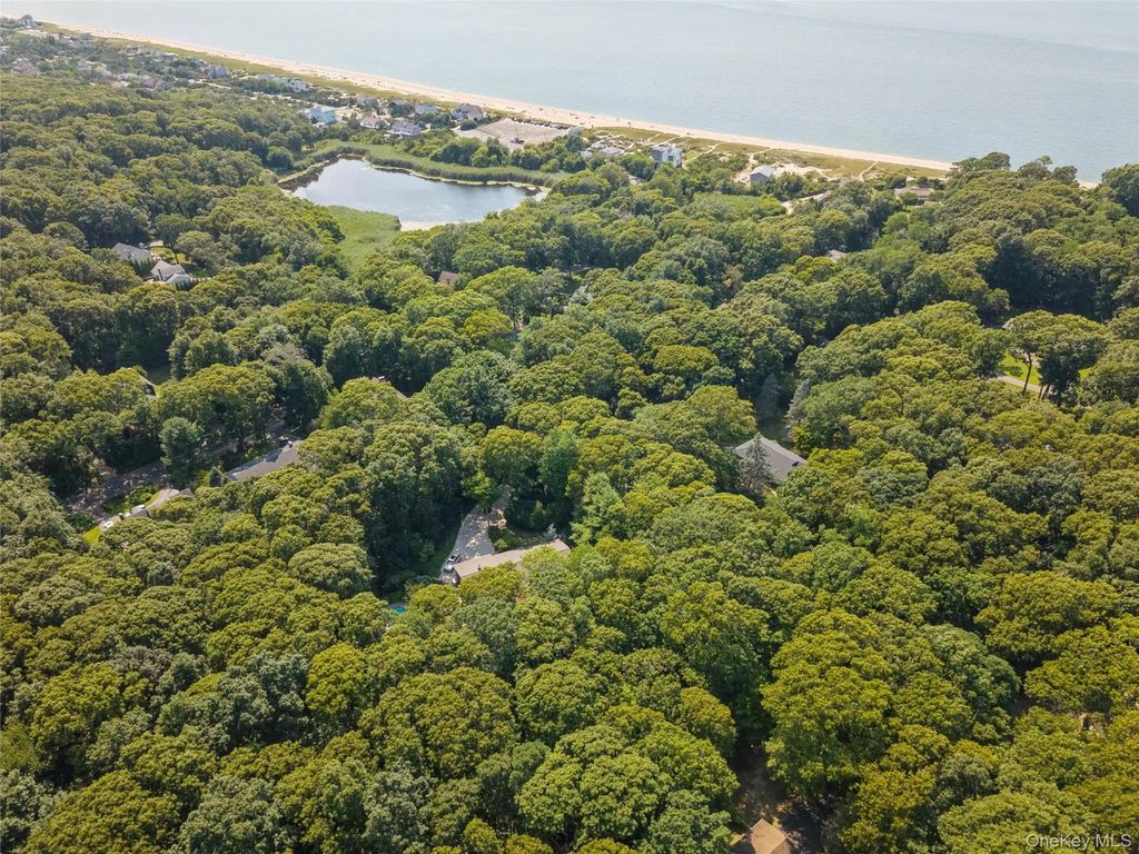 13260 Soundview Avenue, Southold