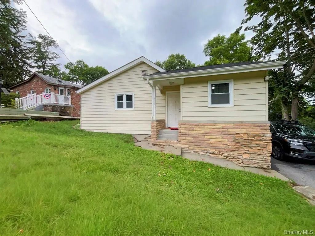 306 Third Road, Wappingers Falls